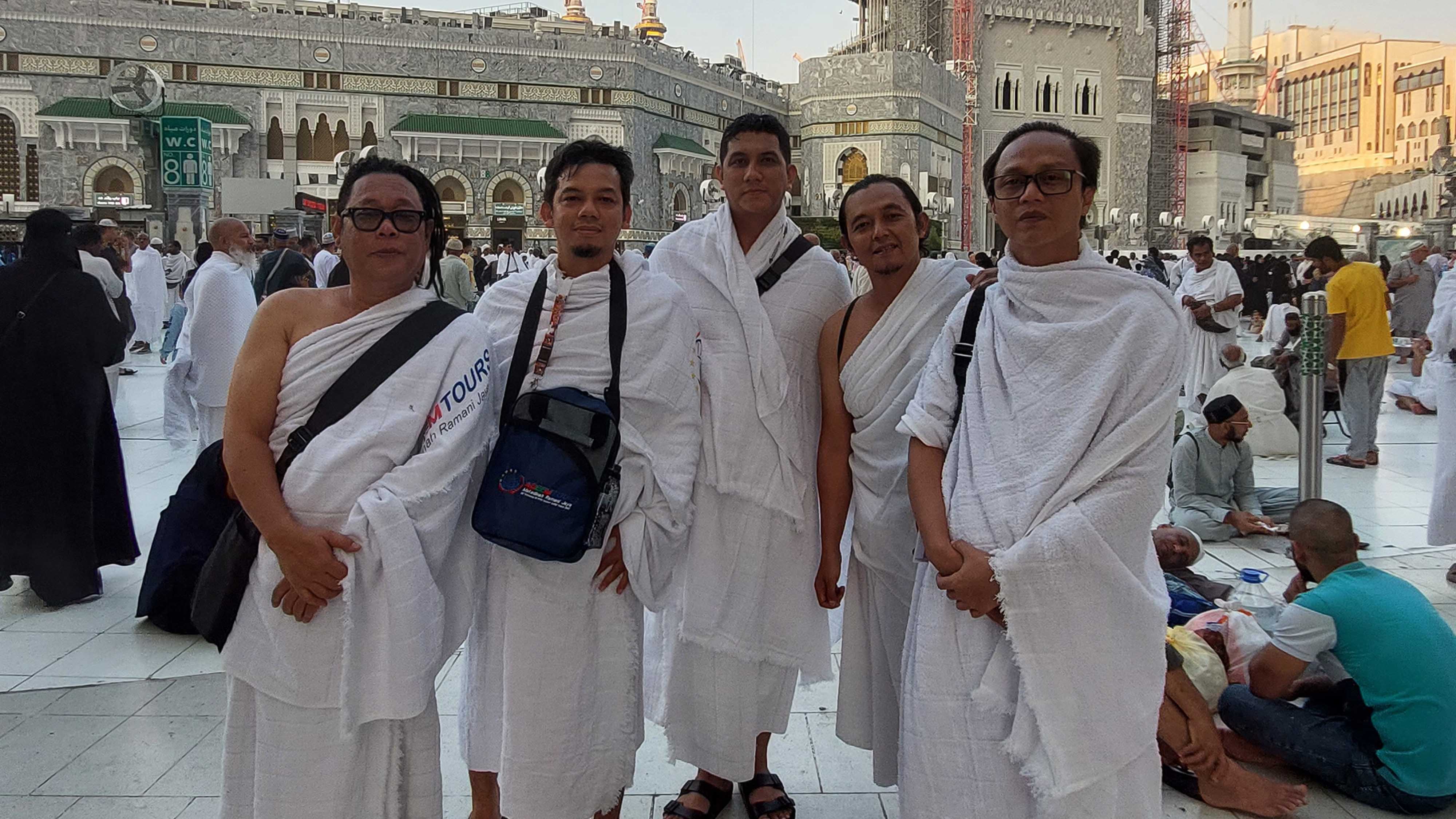 Makadinah Tour & Travel