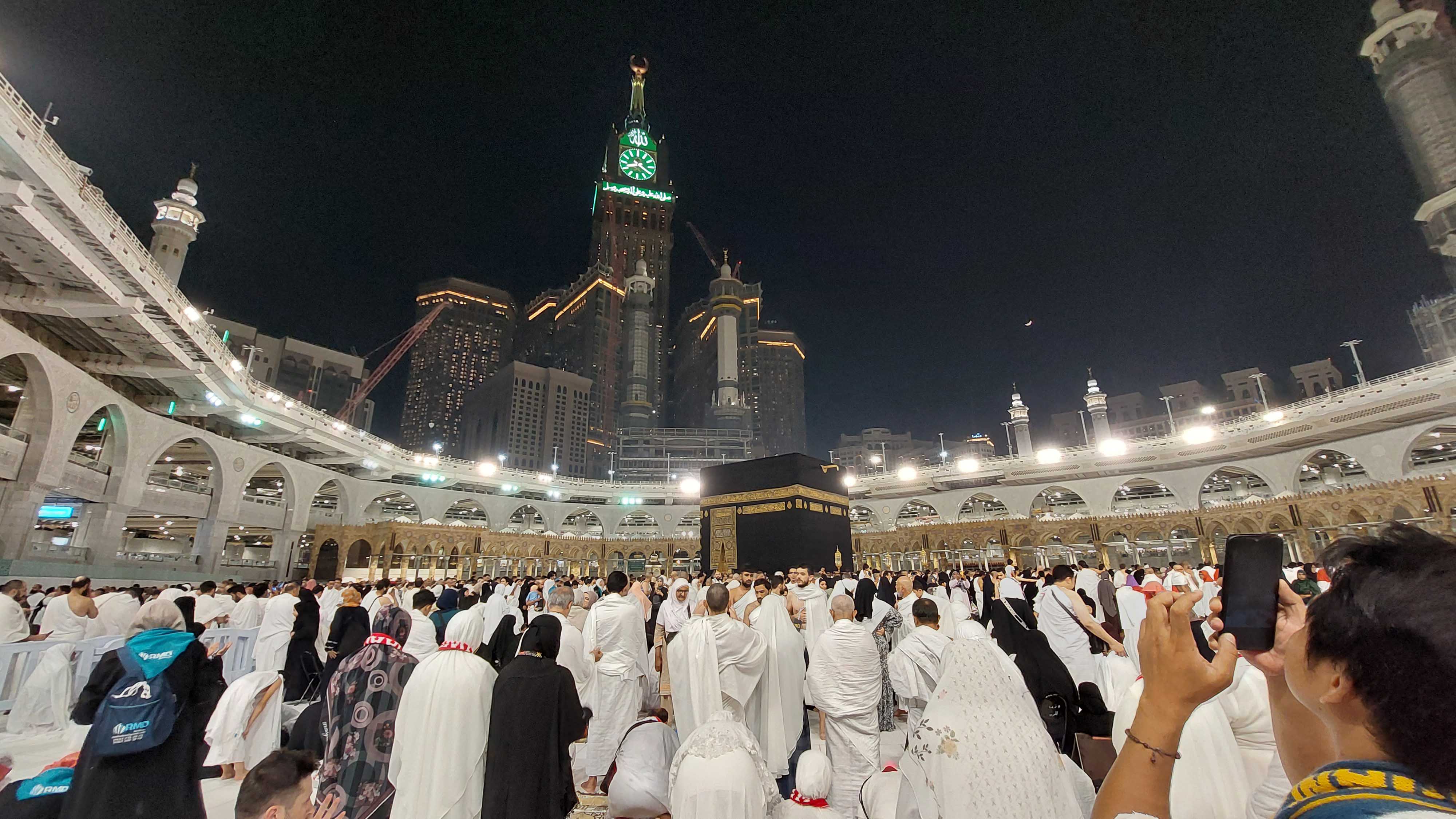 Makadinah Tour & Travel