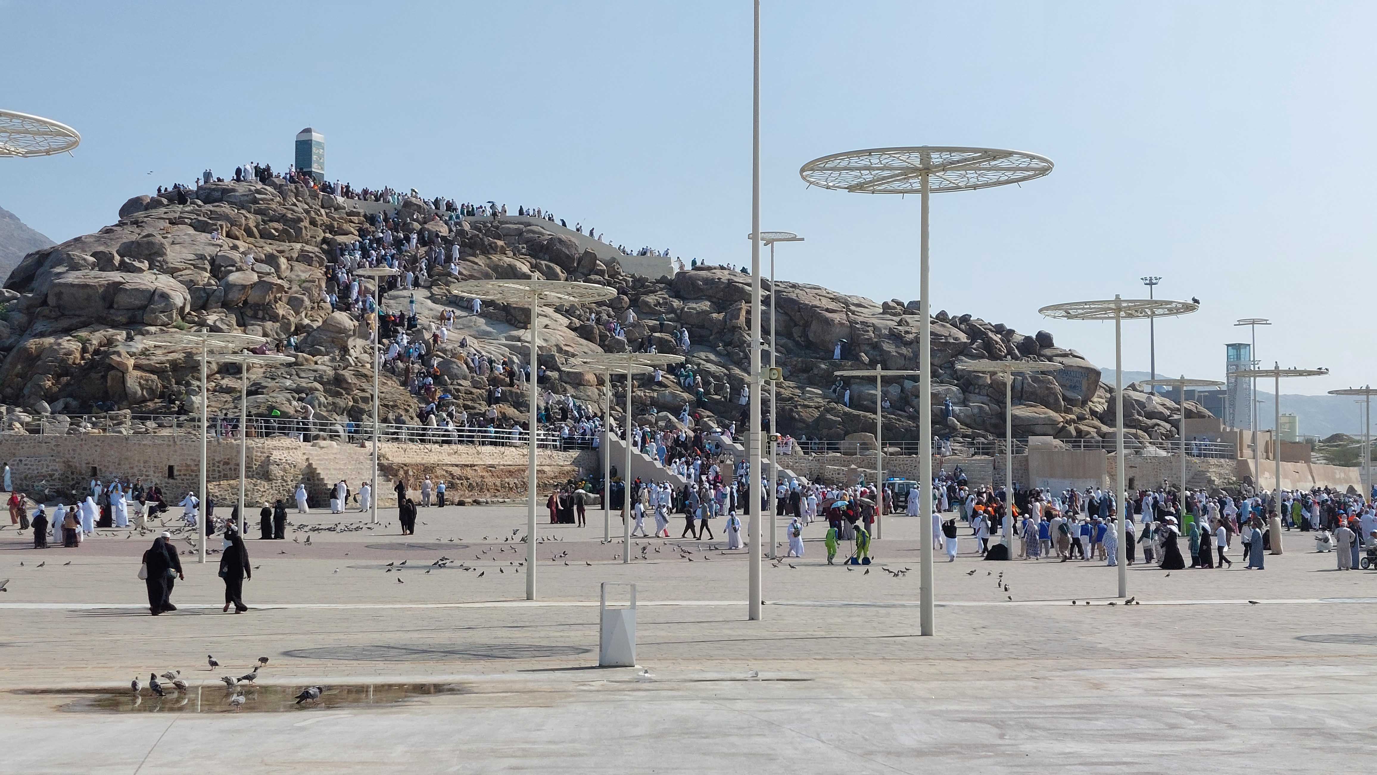 Makadinah Tour & Travel